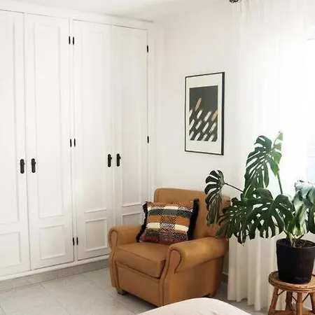 3 Habitacio, Jardin Y Vistas Al Mar * サンシェンショ